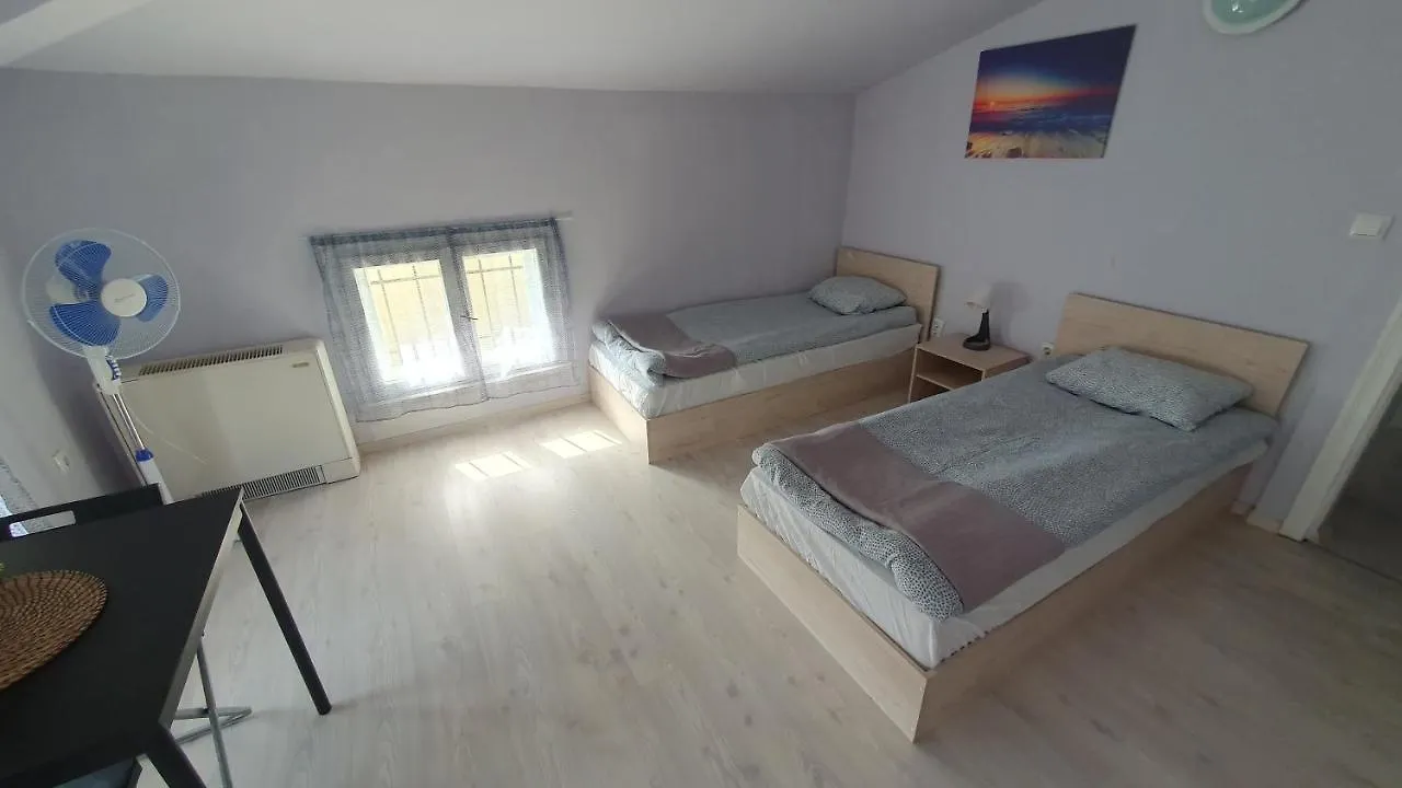 Pansiyon Стаи За Гости Sun House Daire Varna Bulgaristan