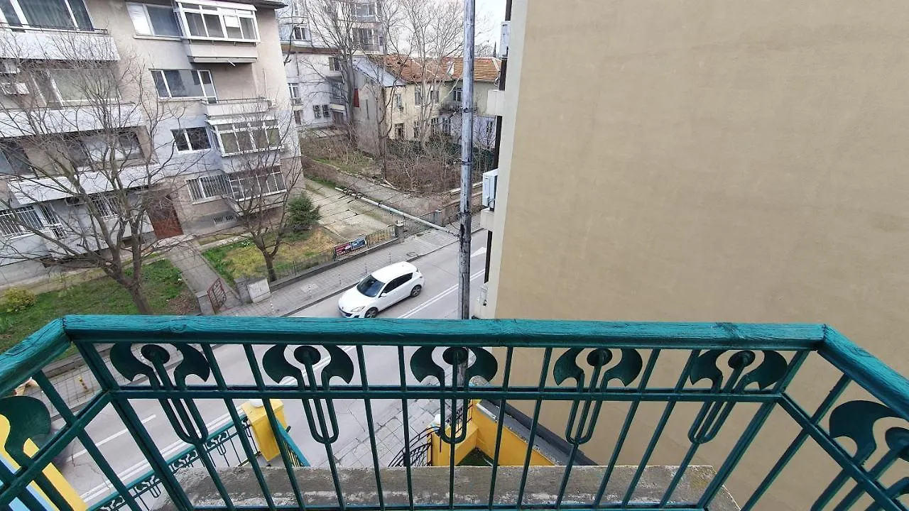 Стаи За Гости Sun House Daire Varna Pansiyon